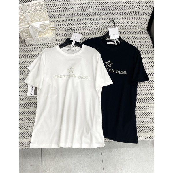 오각성 별 자수 알파벳 패턴 티셔츠