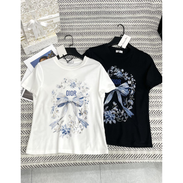 꽃무늬 나비 리본 자수 알파벳 패턴 티셔츠