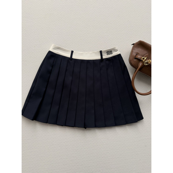 플리츠 미디 스커트
