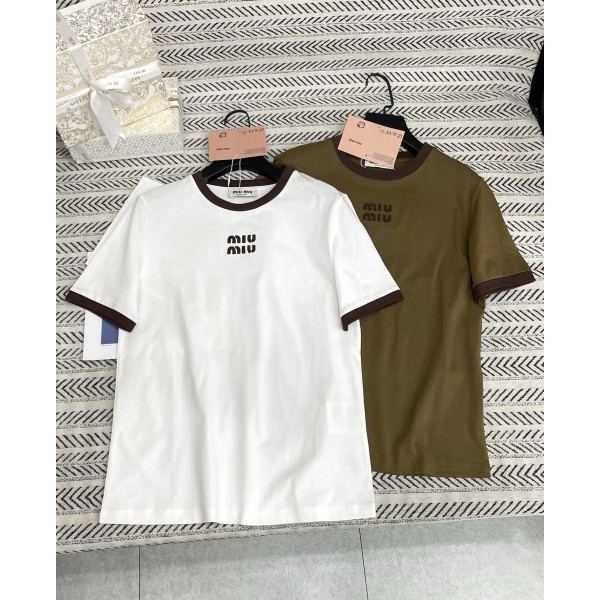 컬러 블록 칼라 컷팅 스테레오 알파벳 패턴 T셔츠