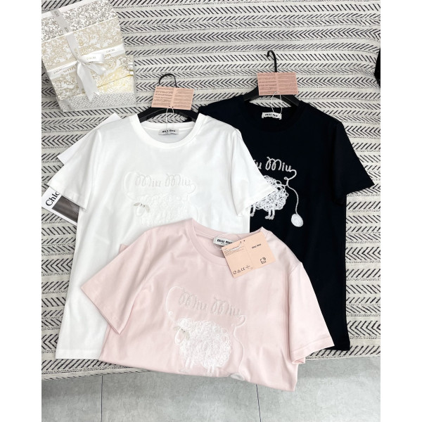 작은 양 자수 패턴 티셔츠