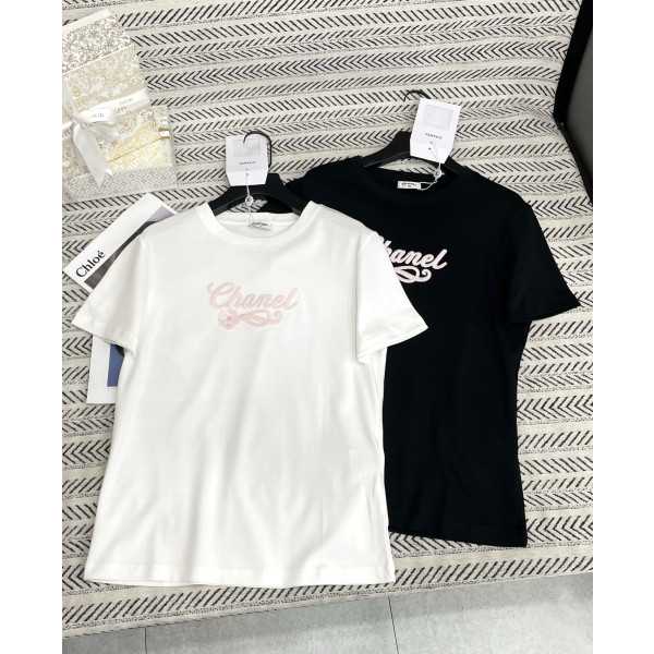 알파벳 자수 비즈 꽃 무늬 티셔츠