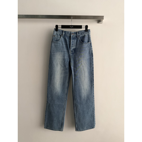 스트레이트 레그 청바지