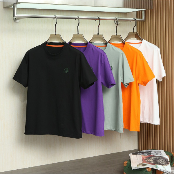 라운드넥 반팔 티셔츠