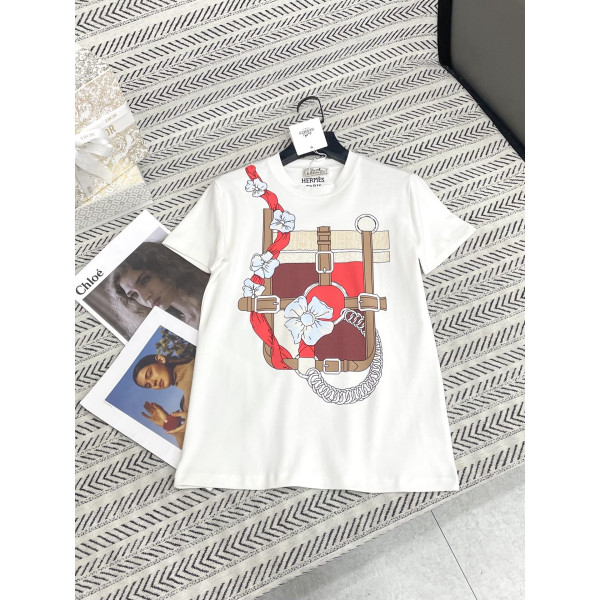 체인 꽃 인쇄 패턴 알파벳 티셔츠