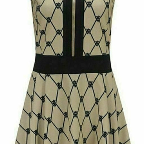 어뉴 W 카라 뉴로고 DTP 원피스