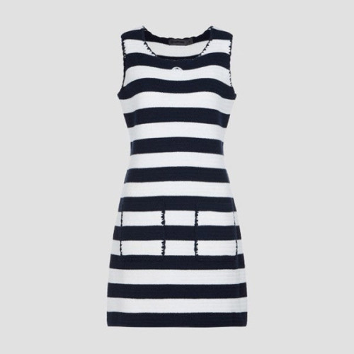 지포어 스트라이프 니트 드레스