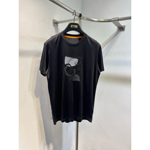 패턴 인화 라운드넥 반팔