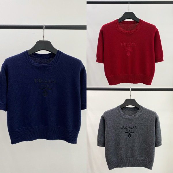 클래식 알파벳 로고 배지 자수 숏 슬리브 오프숄더 니트 크롭탑