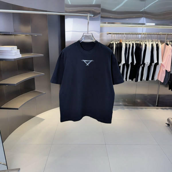 중공 자수 삼각 입체 피리스 손그림 스플래시 포인트