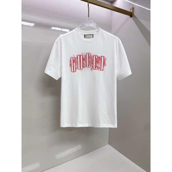 숏슬리브 라운드넥 T셔츠