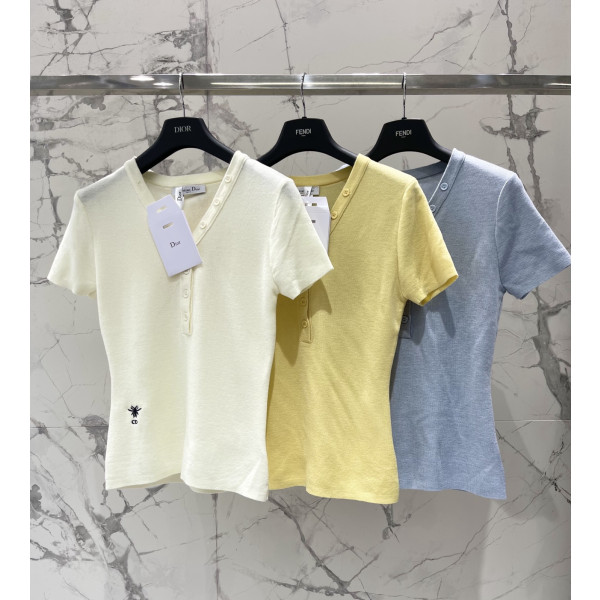 자수 꿀벌 V넥 니트 반팔