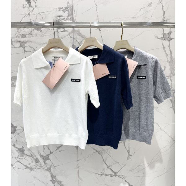 V자 플립 칼라 스티치 세밀 스트라이프 니트 숏슬리브