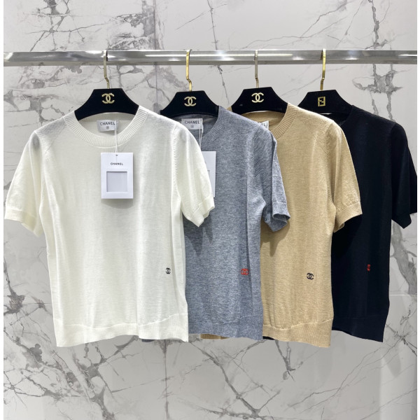 로고 자수 니트 셔츠