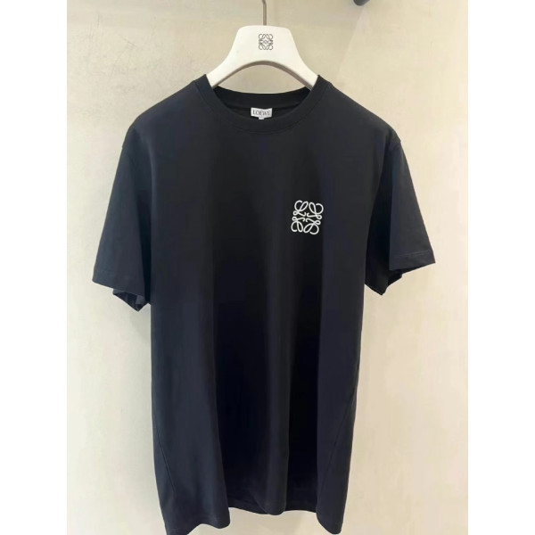 클래식 로고 자수 반팔 티셔츠