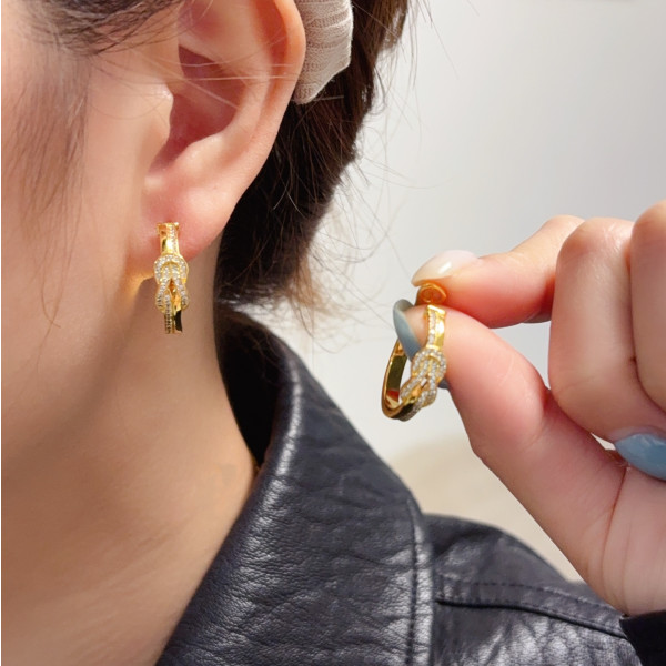 FORCE 시리즈 스몰 호프 귀걸이