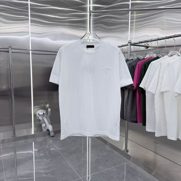 프라다 로고반팔