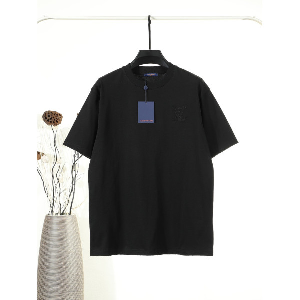 패치 자수 반팔 티셔츠