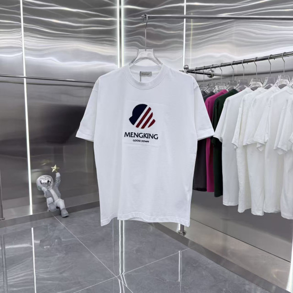 라운드넥 반팔 티셔츠