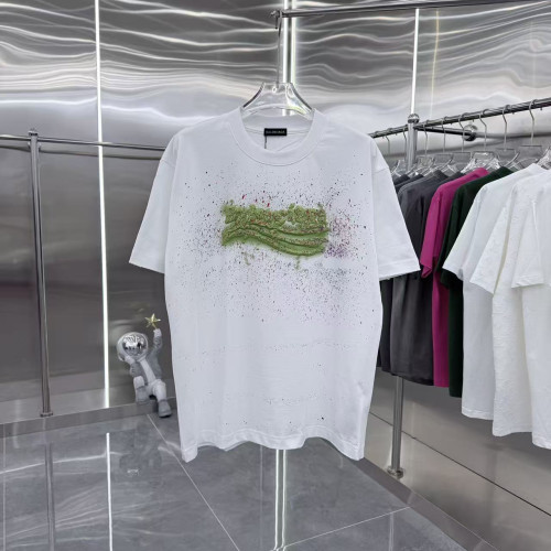 입체 발포 손그림 잉크스플래시 라운드넥 반팔 티셔츠