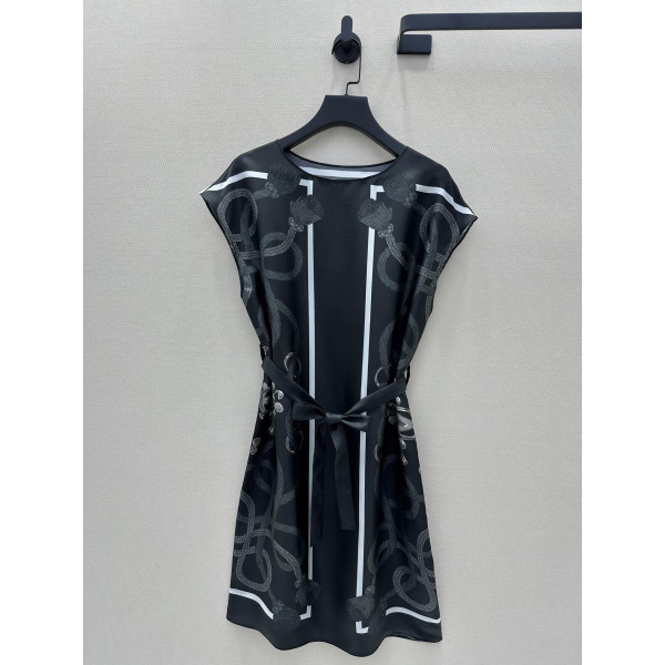 팔레프로이 리믹스 패턴 위치 인화 실크 원피스