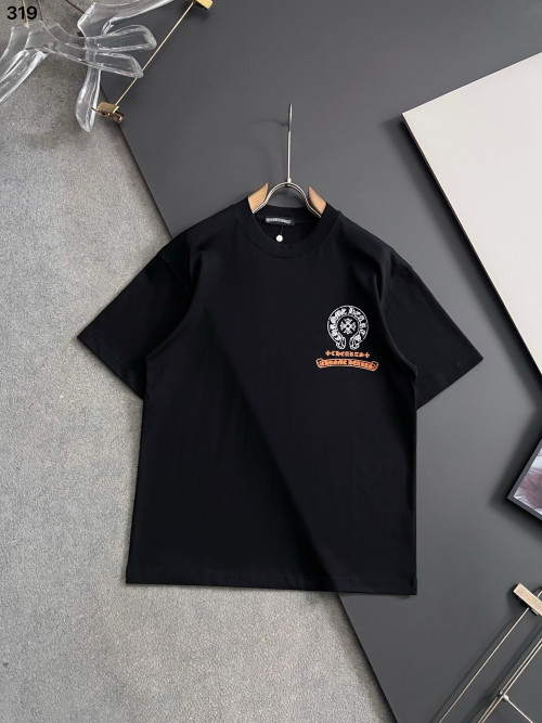 반팔 라운드넥 티셔츠