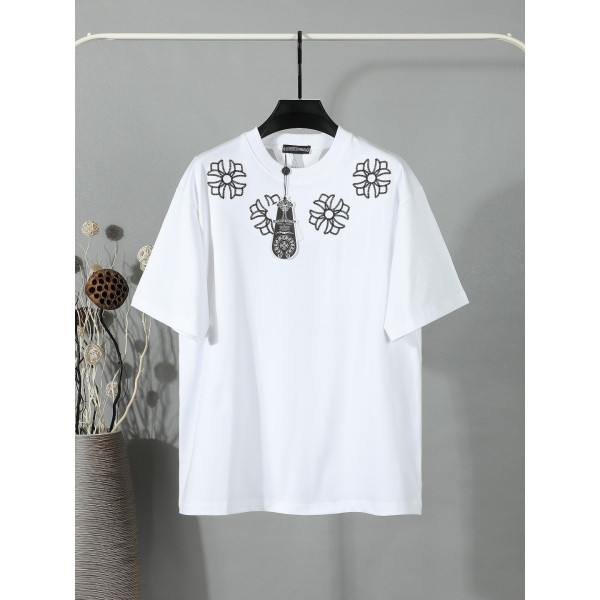 신상 자수 티셔츠