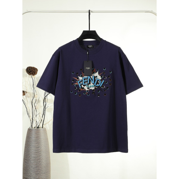 로고 자수 숏슬리브 티셔츠