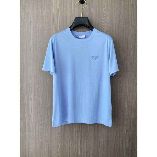 라운드넥 반팔 티셔츠