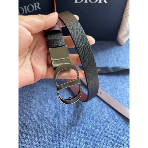 몽테뉴 애비뉴 벨트