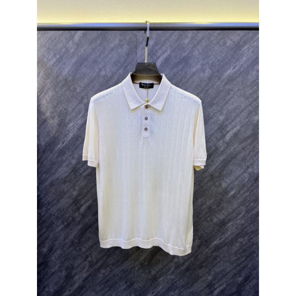 캐주얼 라운드넥 상의