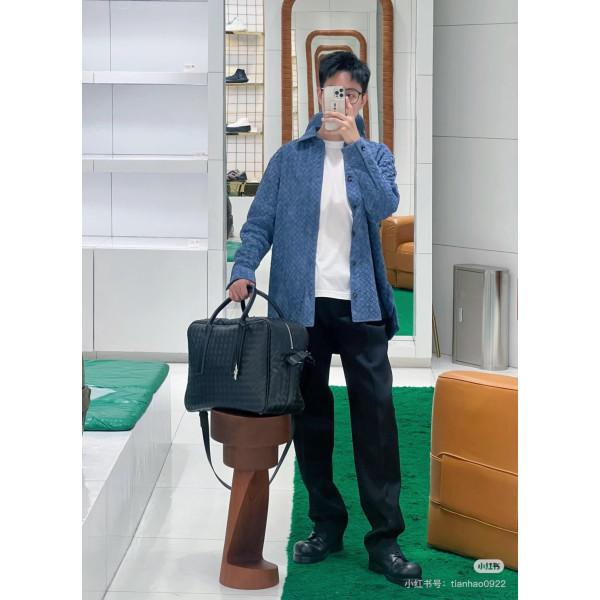 보테가 베네타 인트레치아토 레더 셔츠