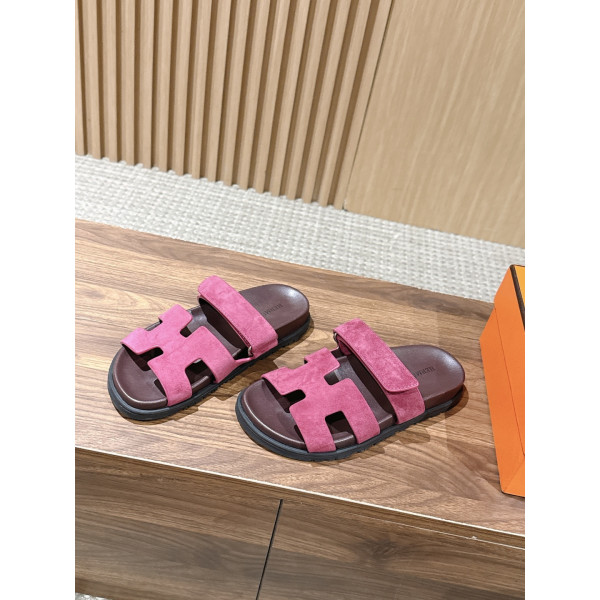 클래식 H 샌들