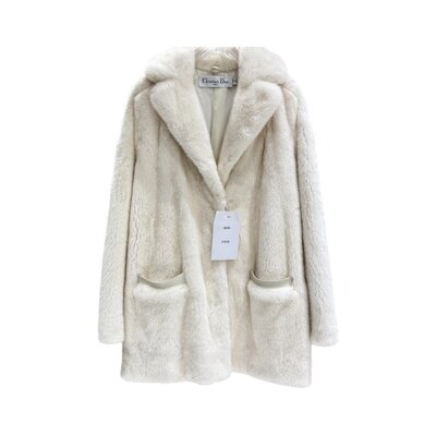 디올 풀밍크 코트