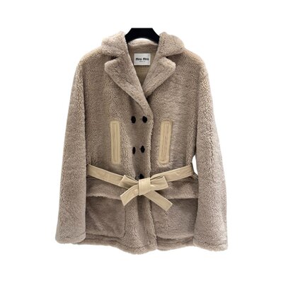 미우미우 루주핏 가죽 재킷