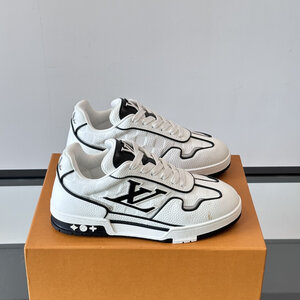 LV 레터링로고 스니커즈 공용